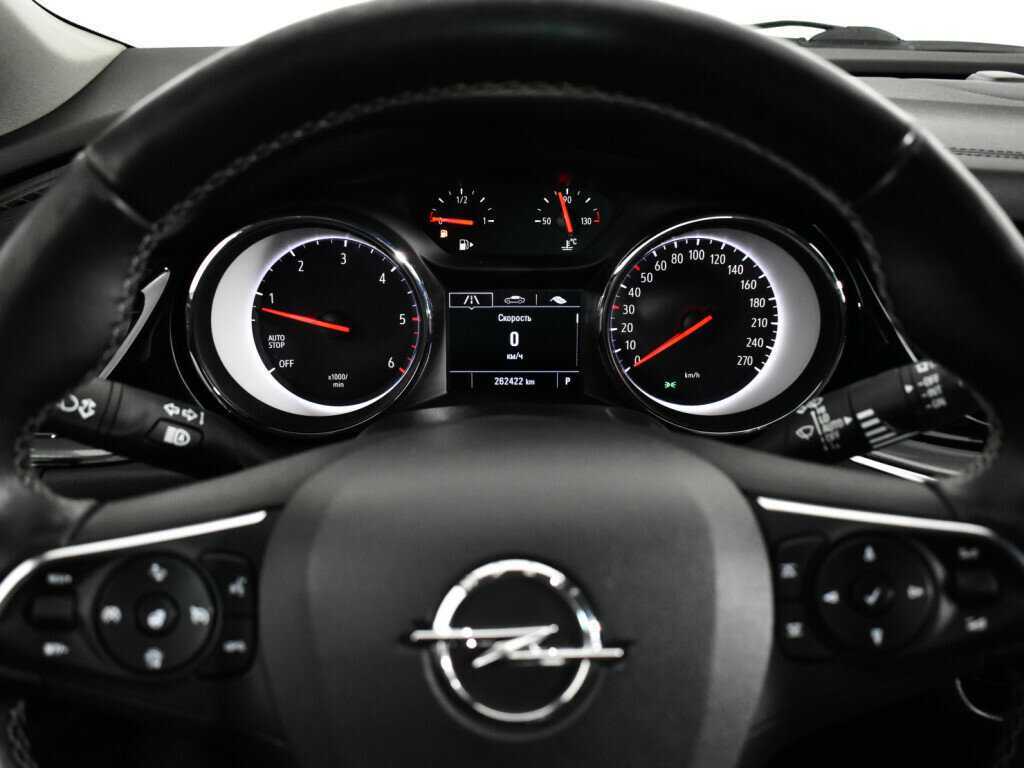 Opel Insignia 2018 года с пробегом. Фото: #10