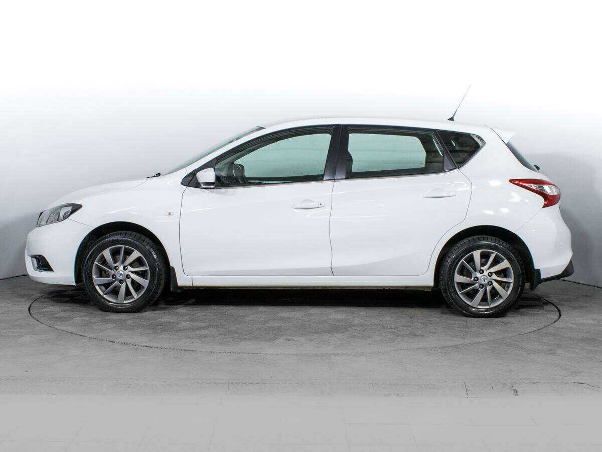 Nissan Tiida 2015 года с пробегом. Фото: #7