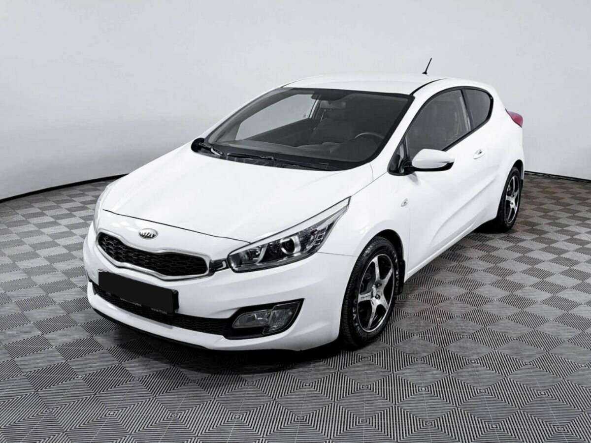 Kia Ceed 2013 года с пробегом. Фото: #0
