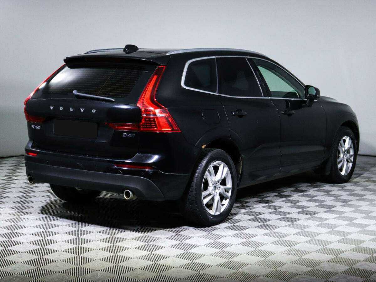 Volvo XC60 2018 года с пробегом. Фото: #4