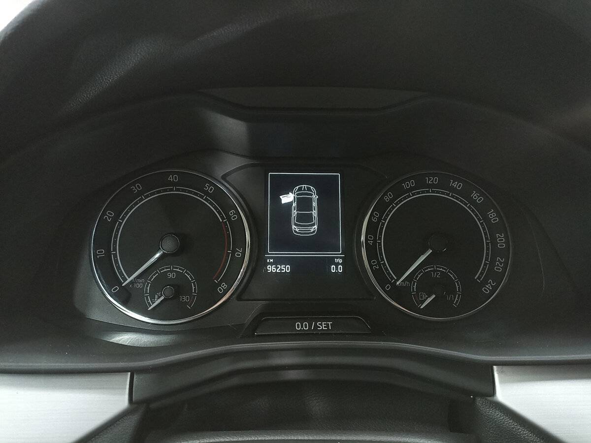 Skoda Rapid 2020 года с пробегом. Фото: #12