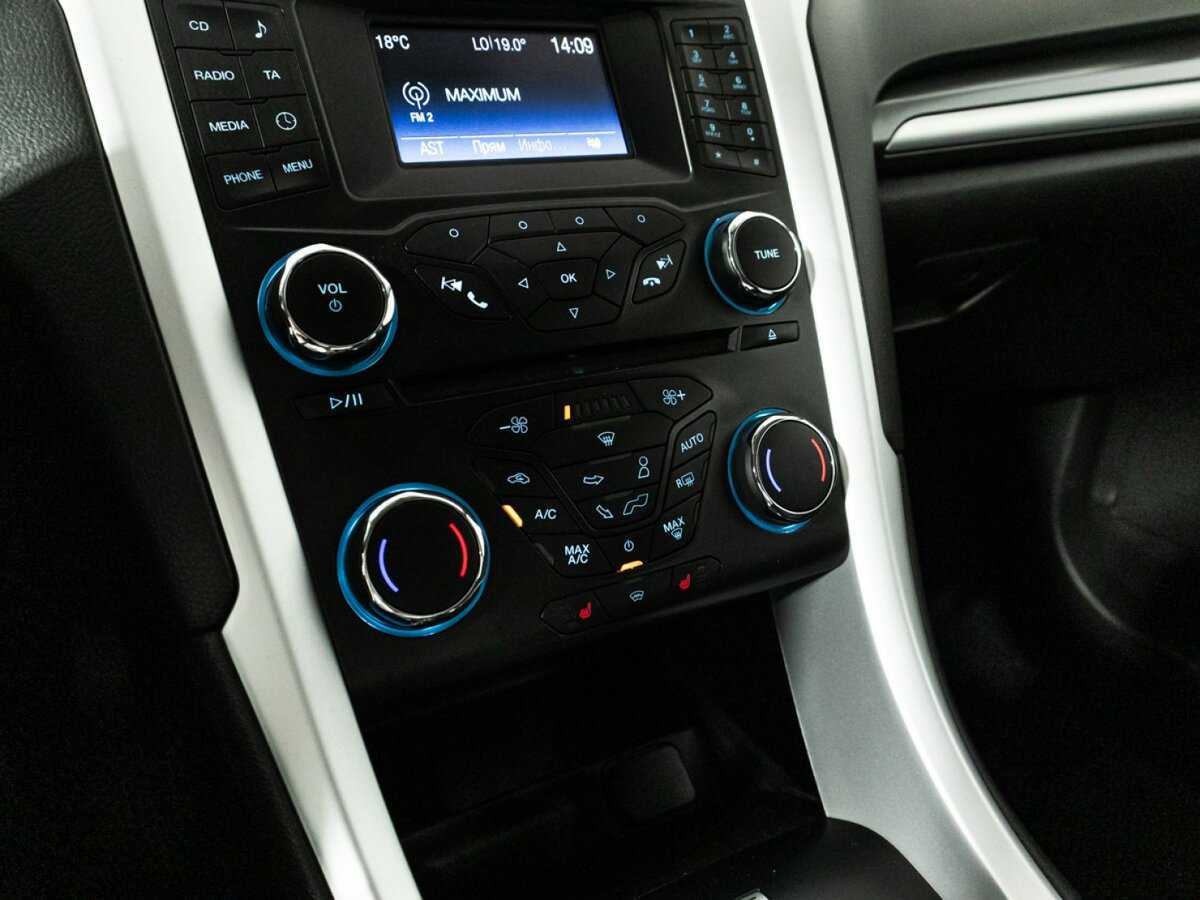 Ford Mondeo 2018 года с пробегом. Фото: #15