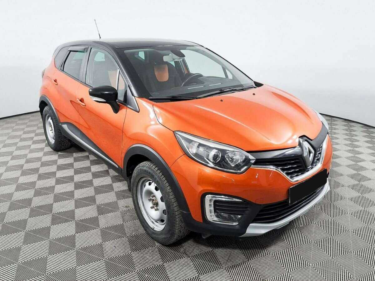 Renault Kaptur 2016 года с пробегом. Фото: #2