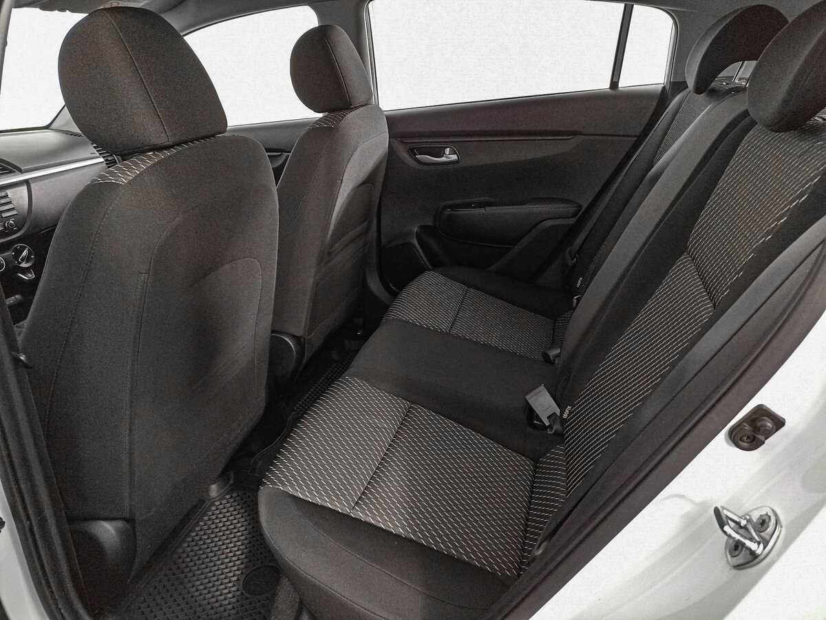 Kia Rio 2018 года с пробегом. Фото: #9