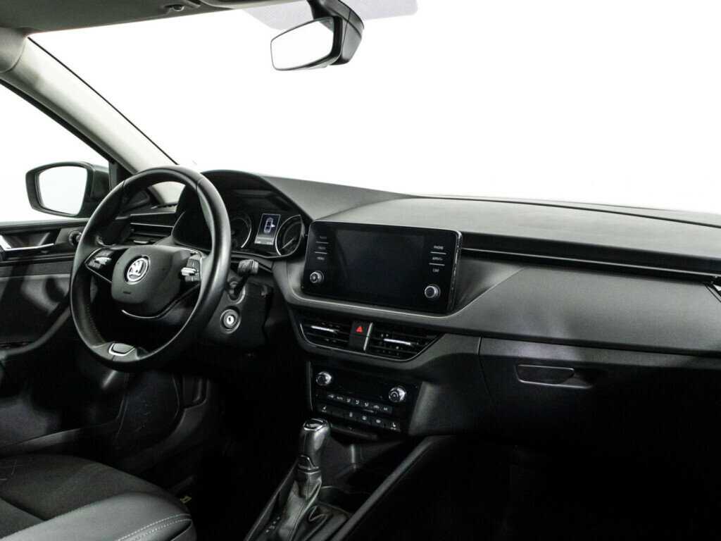 Skoda Rapid 2021 года с пробегом. Фото: #8
