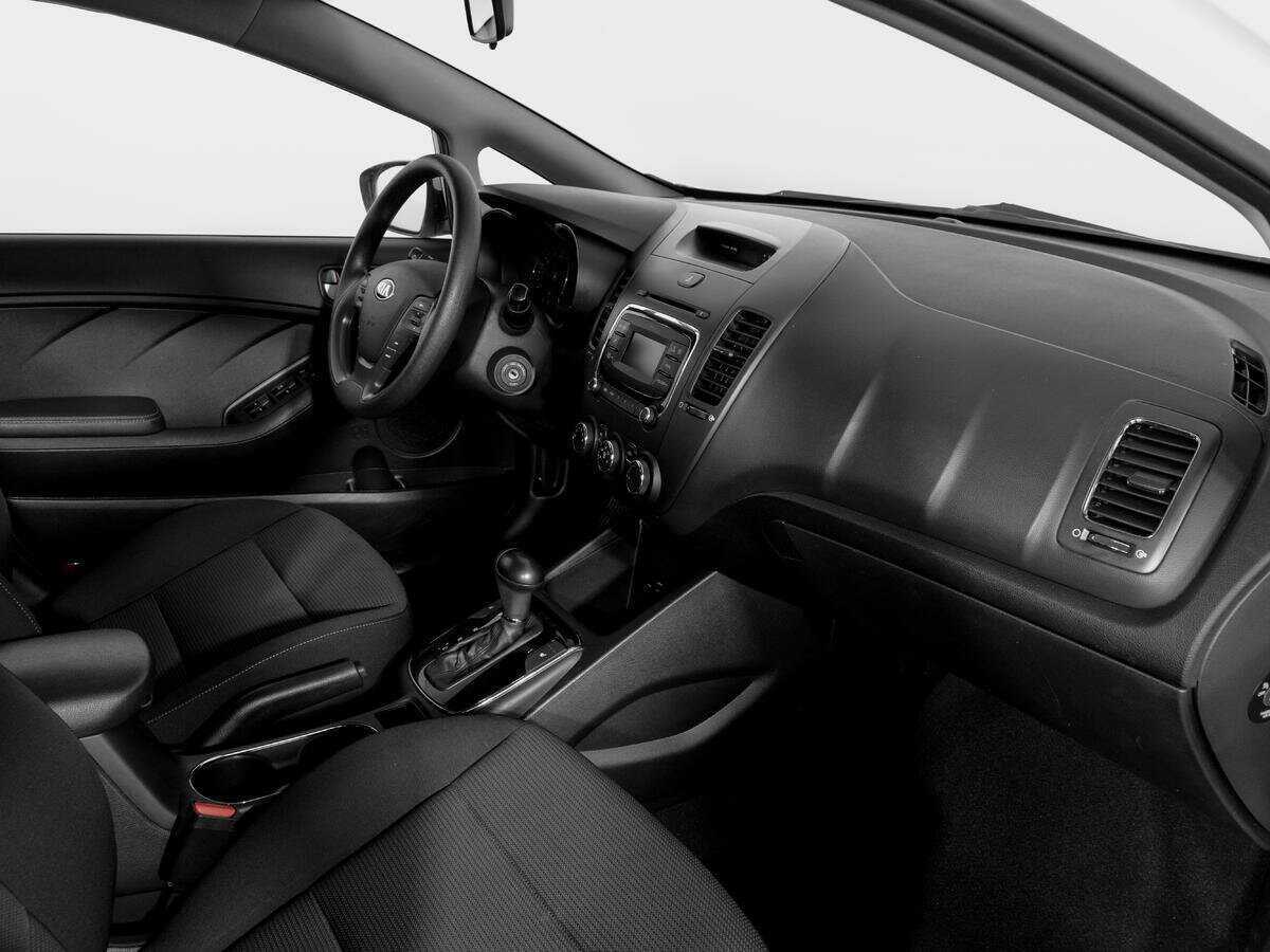 Kia Cerato 2019 года с пробегом. Фото: #8