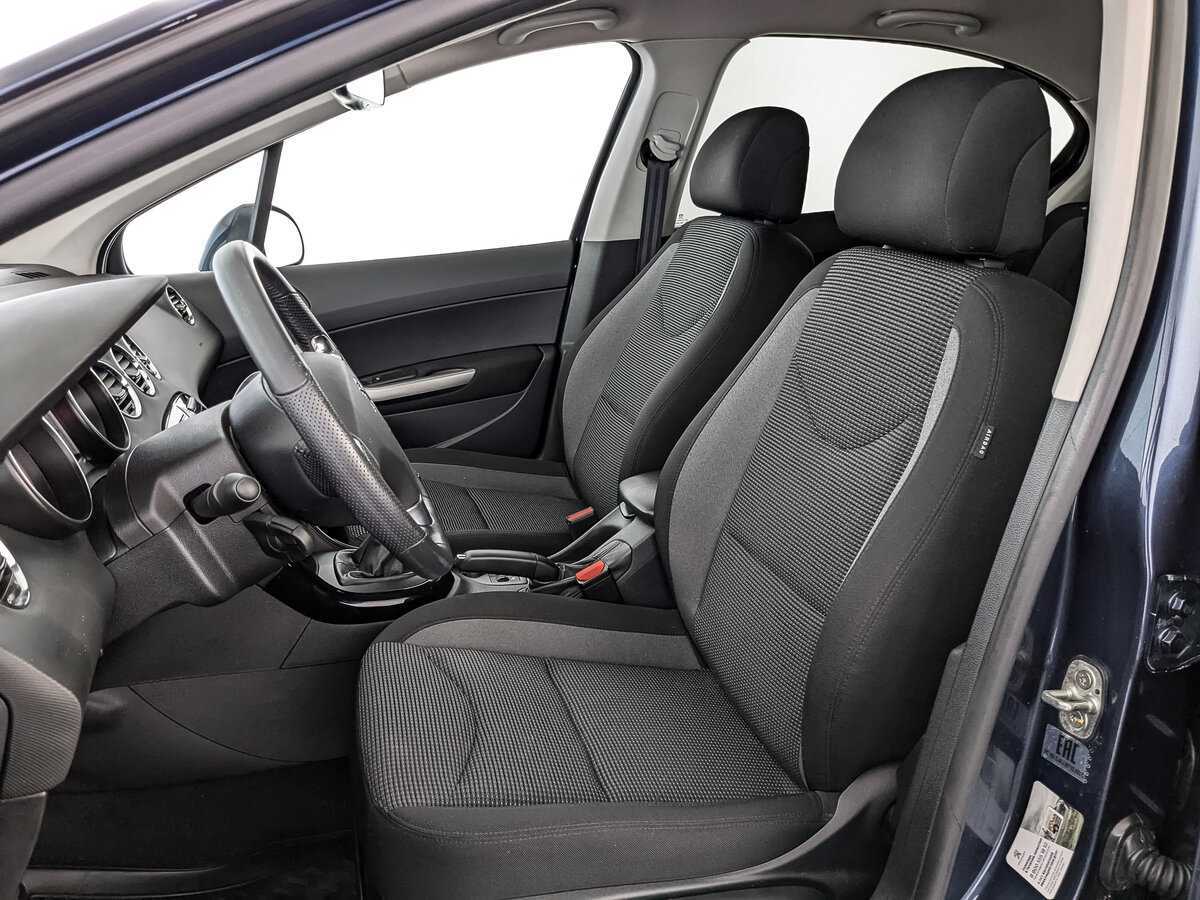 Peugeot 408 2020 года с пробегом. Фото: #15