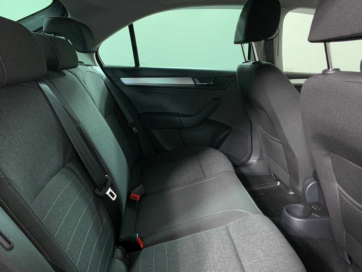 Skoda Rapid 2021 года с пробегом. Фото: #17