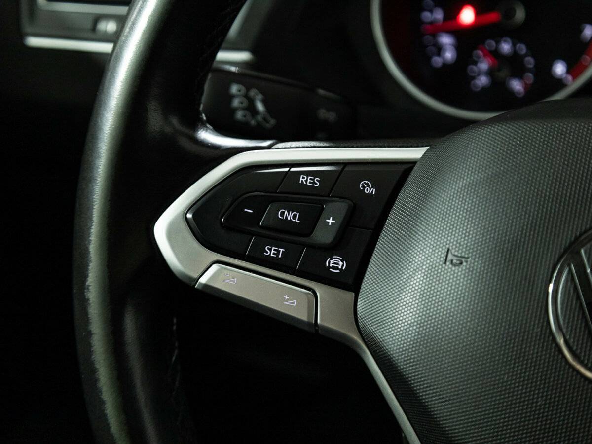 Volkswagen Tiguan 2021 года с пробегом. Фото: #17