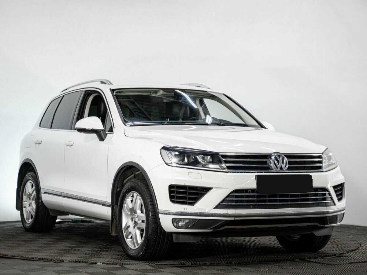 Volkswagen Touareg 2015 года с пробегом. Фото: #2