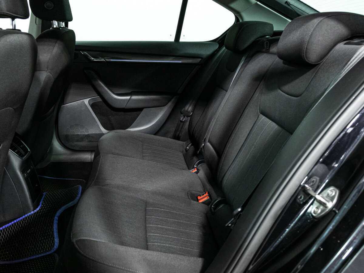Skoda Octavia 2018 года с пробегом. Фото: #9