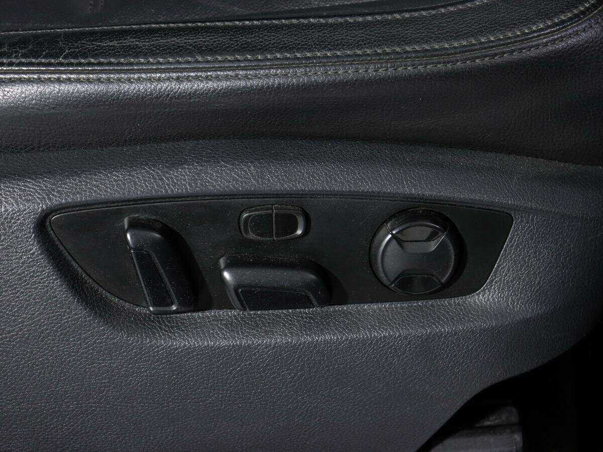 Volkswagen Touareg 2012 года с пробегом. Фото: #15