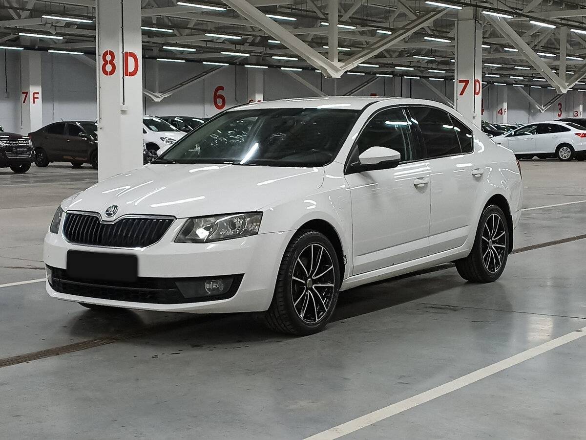 Skoda Octavia 2013 года с пробегом. Посмотреть фото