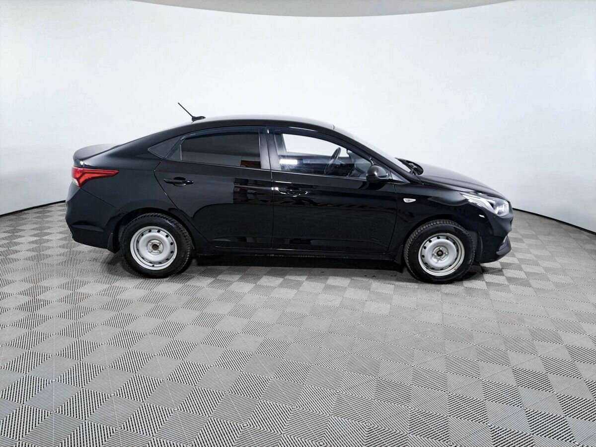 Hyundai Solaris 2018 года с пробегом. Фото: #3