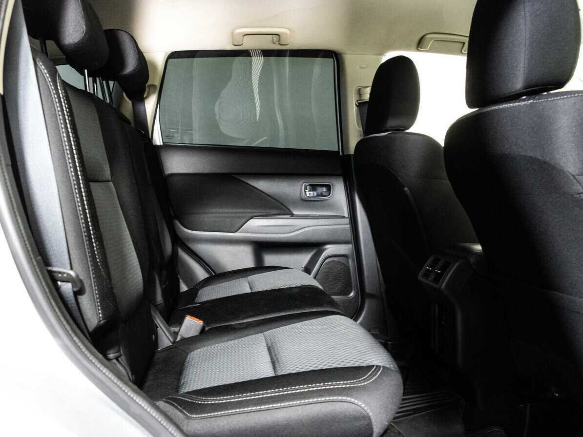 Mitsubishi Outlander 2019 года с пробегом. Фото: #15