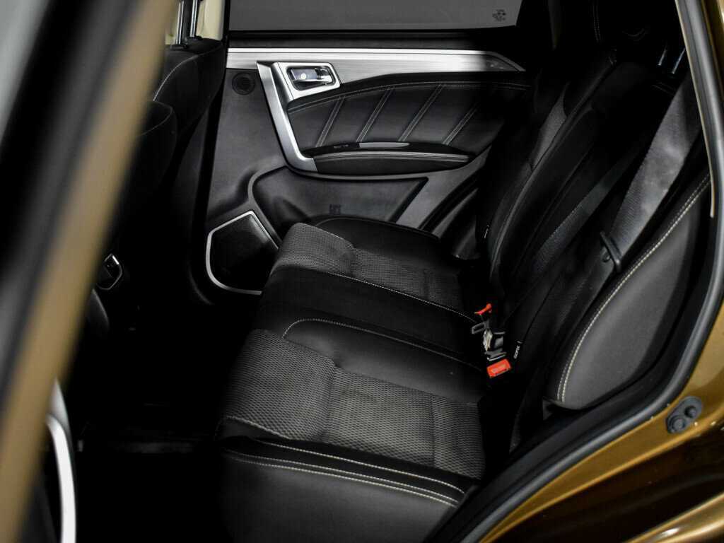 Geely Emgrand X7 2019 года с пробегом. Фото: #10