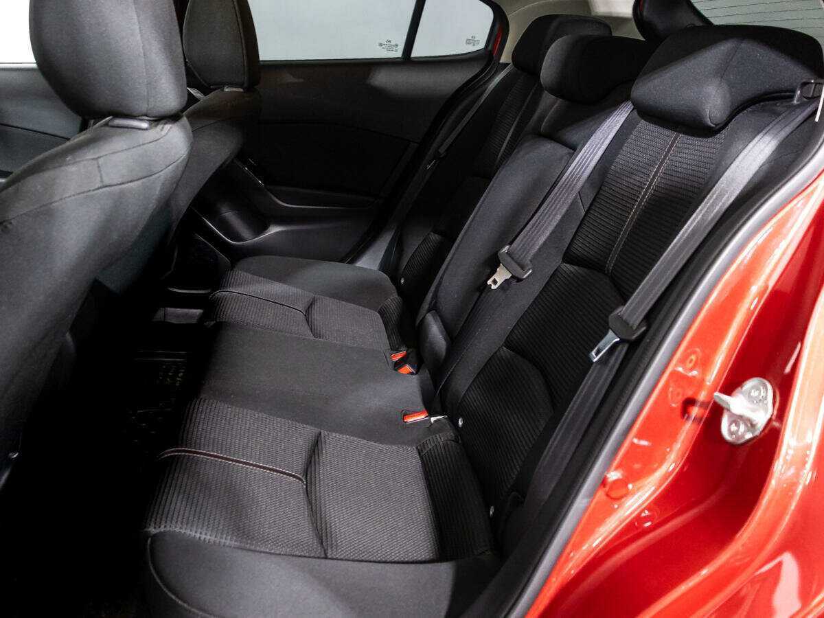 Mazda 3 2016 года с пробегом. Фото: #9