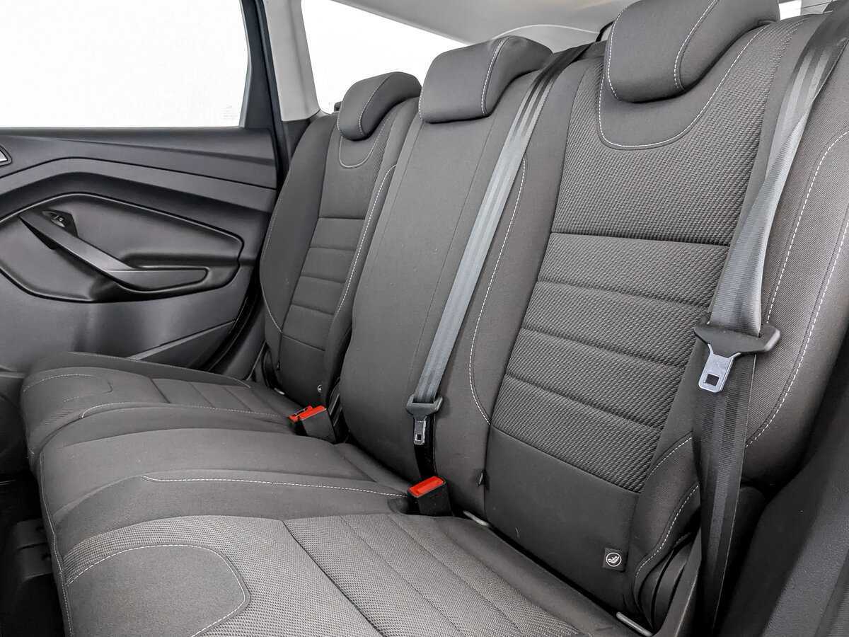 Ford Kuga 2016 года с пробегом. Фото: #9