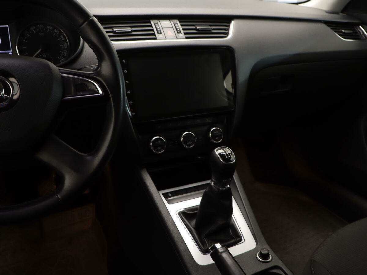 Skoda Octavia 2013 года с пробегом. Фото: #15
