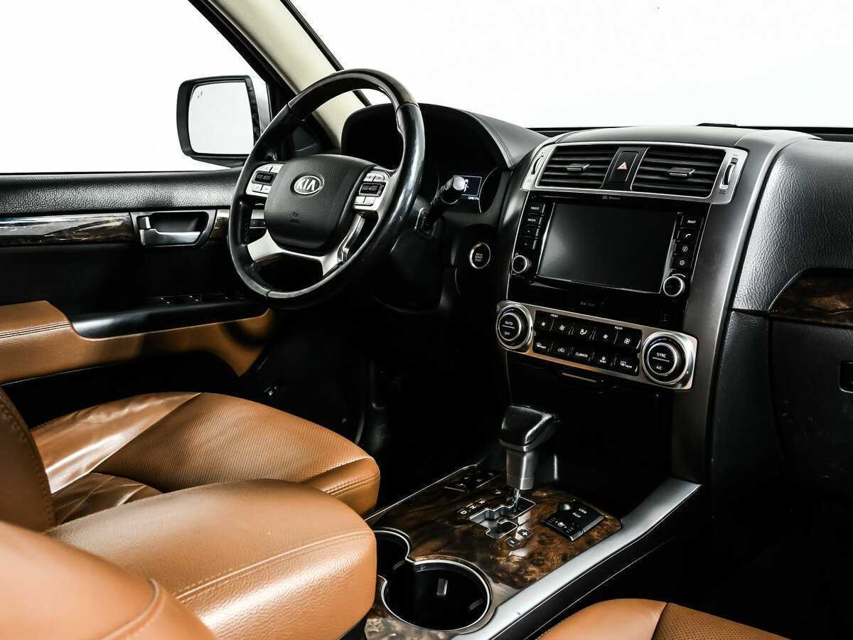 Kia Mohave 2017 года с пробегом. Фото: #8