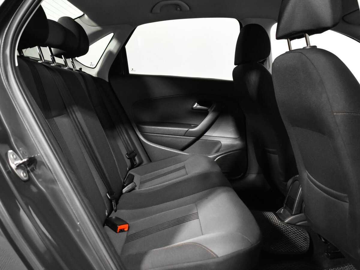 Volkswagen Polo 2017 года с пробегом. Фото: #9