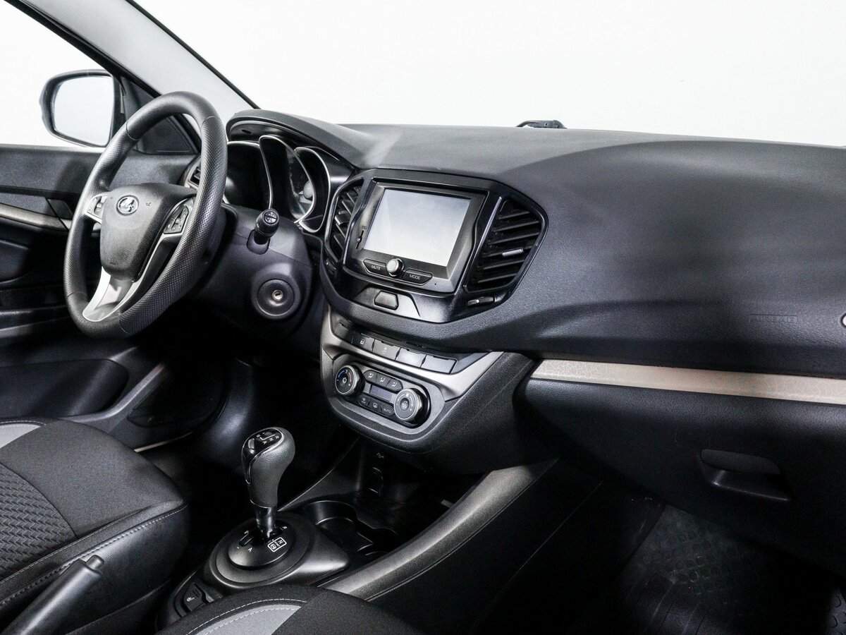 Lada (ВАЗ) Vesta 2018 года с пробегом. Фото: #7