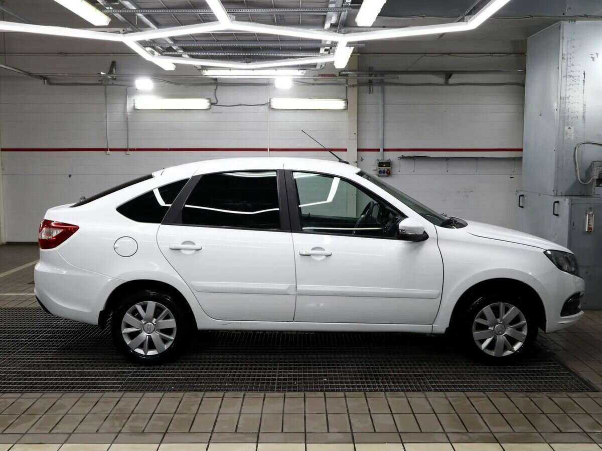 Lada (ВАЗ) Granta 2020 года с пробегом. Фото: #2