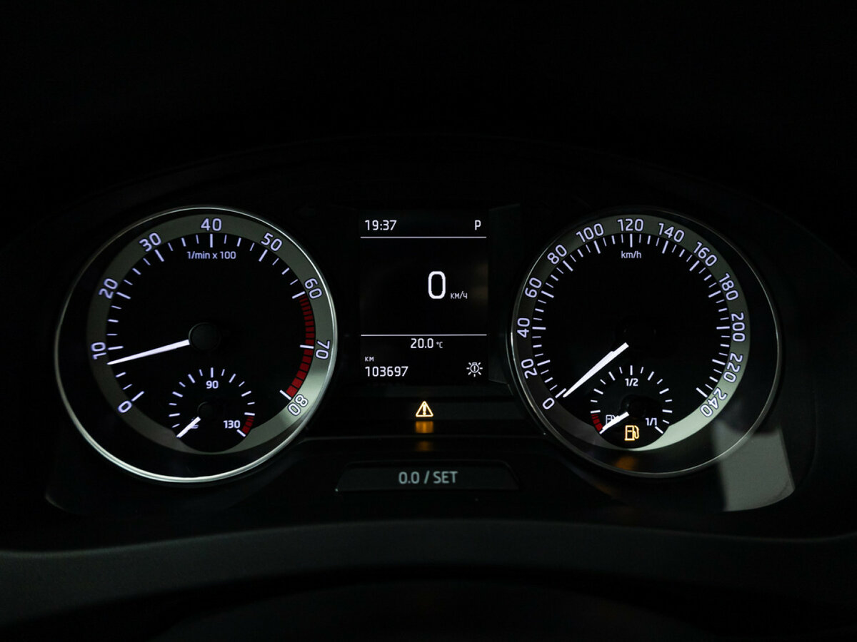 Skoda Rapid 2016 года с пробегом. Фото: #11