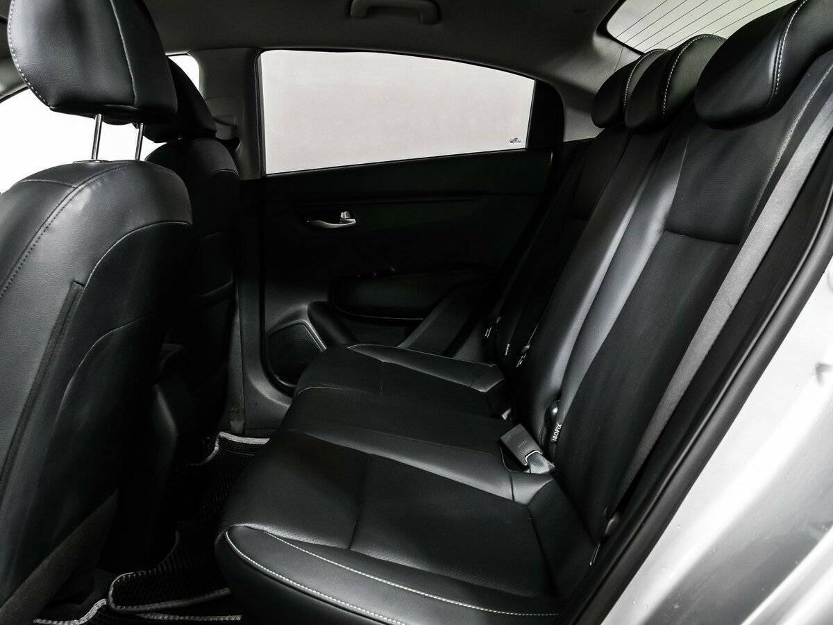 Kia Rio 2021 года с пробегом. Фото: #12