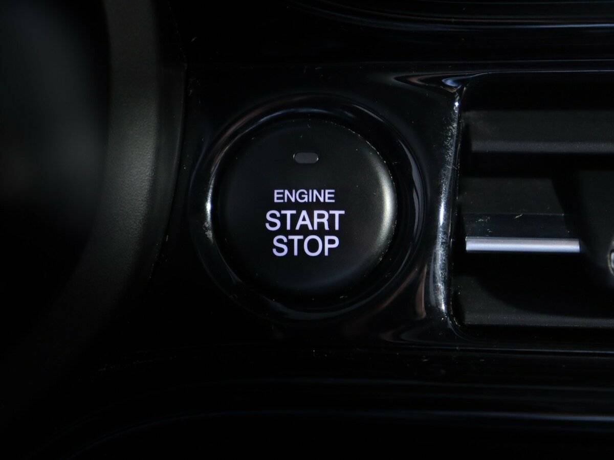 Москвич 3 2023 года с пробегом. Фото: #16