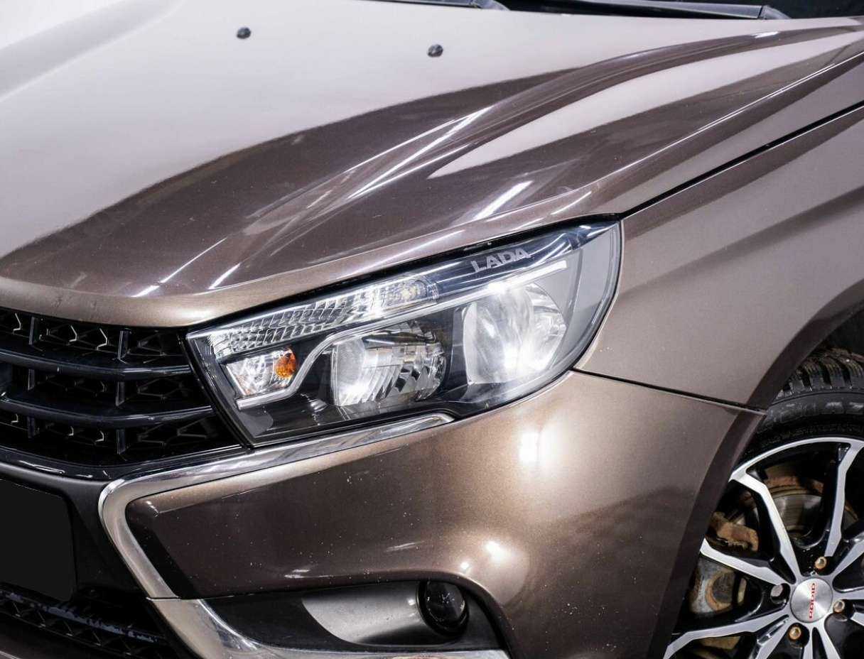 Lada (ВАЗ) Vesta 2018 года с пробегом. Фото: #5