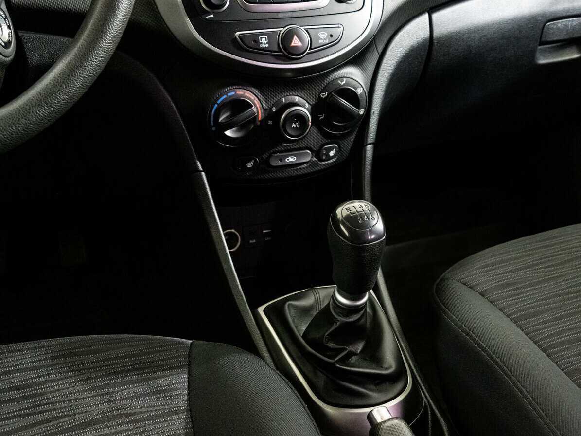 Hyundai Solaris 2015 года с пробегом. Фото: #11