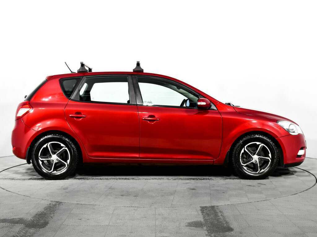 Kia Ceed 2012 года с пробегом. Фото: #3