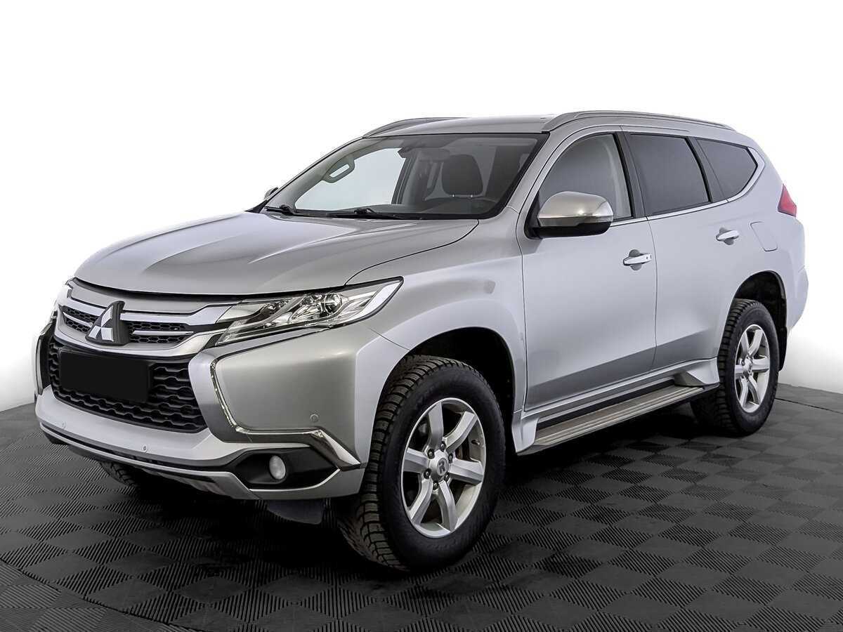 Mitsubishi Pajero Sport 2018 года с пробегом. Посмотреть фото