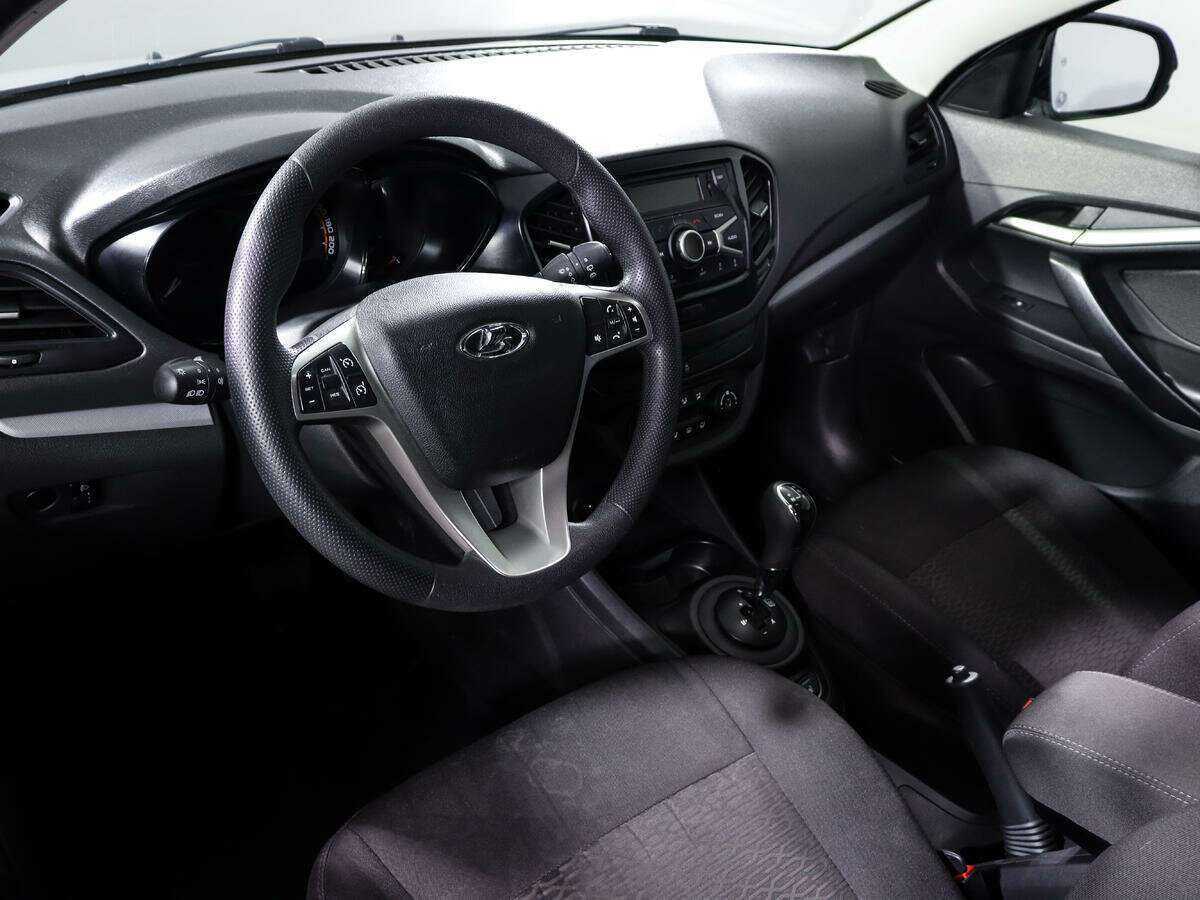 Lada (ВАЗ) Vesta 2019 года с пробегом. Фото: #11