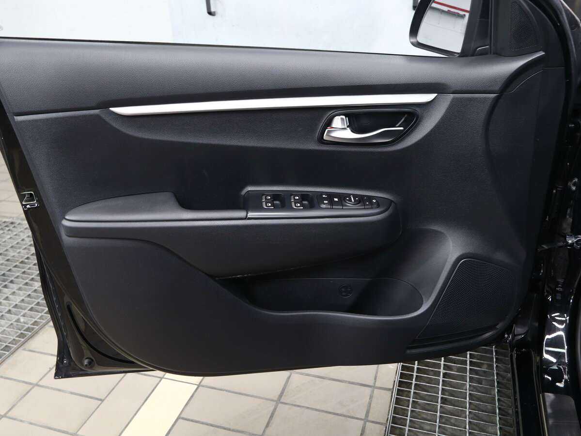 Kia Rio 2021 года с пробегом. Фото: #3