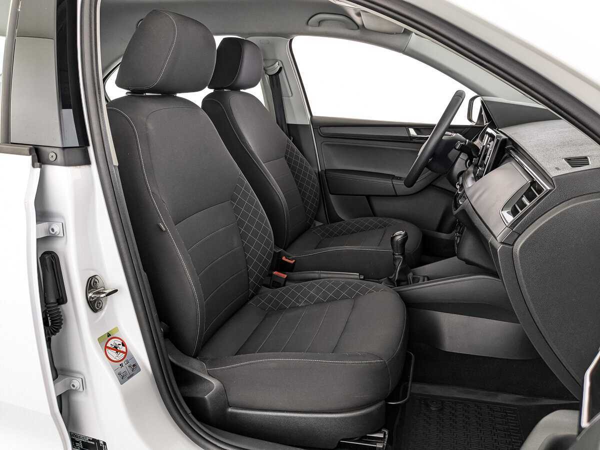 Skoda Rapid 2020 года с пробегом. Фото: #19