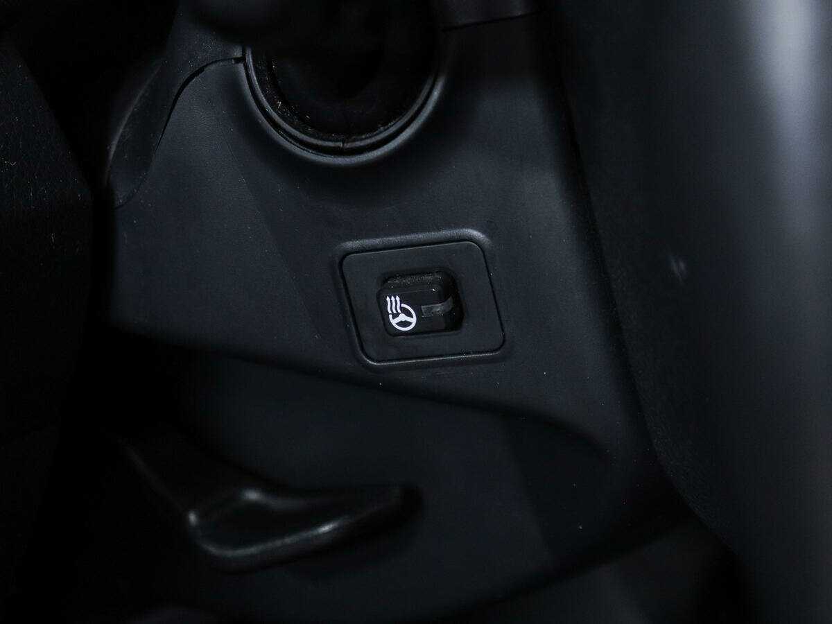 Hyundai Santa Fe 2015 года с пробегом. Фото: #15