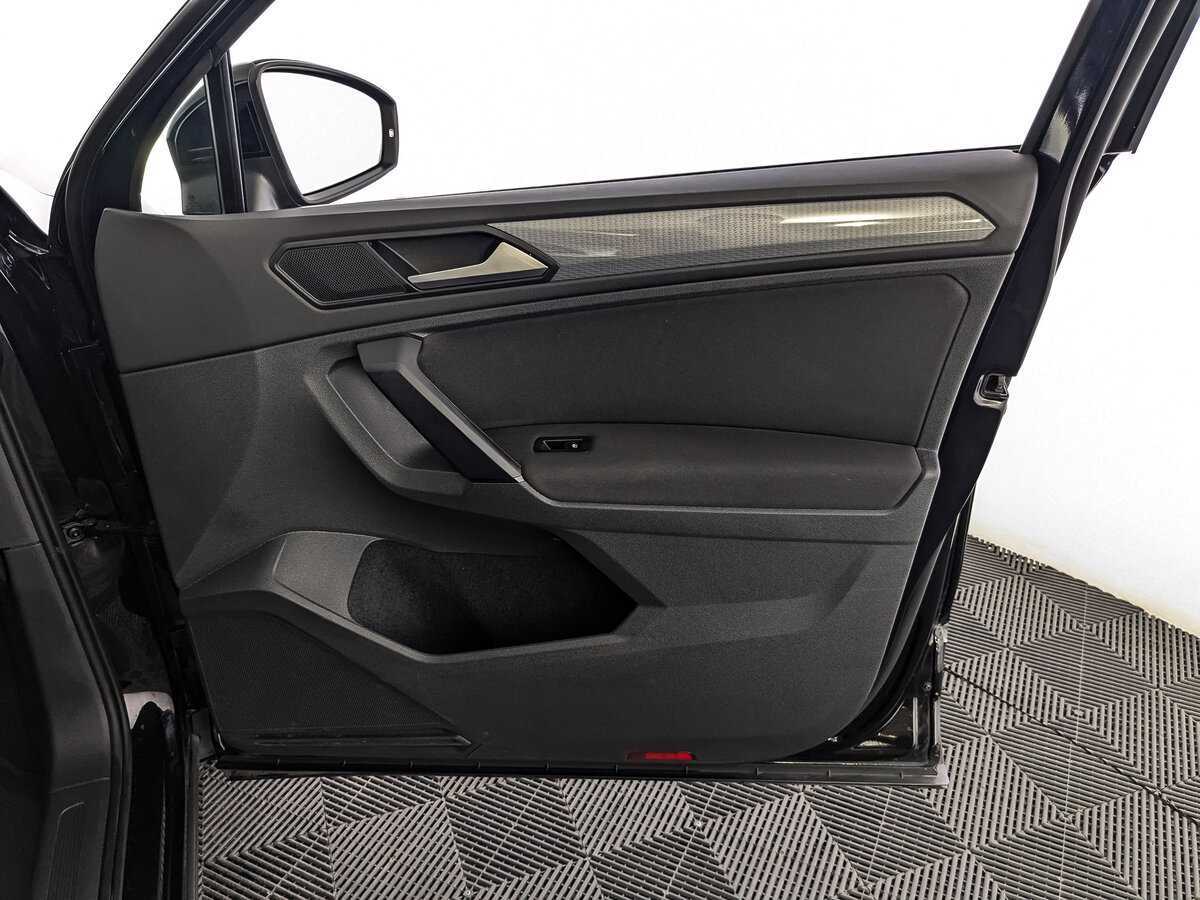 Volkswagen Tiguan 2021 года с пробегом. Фото: #18