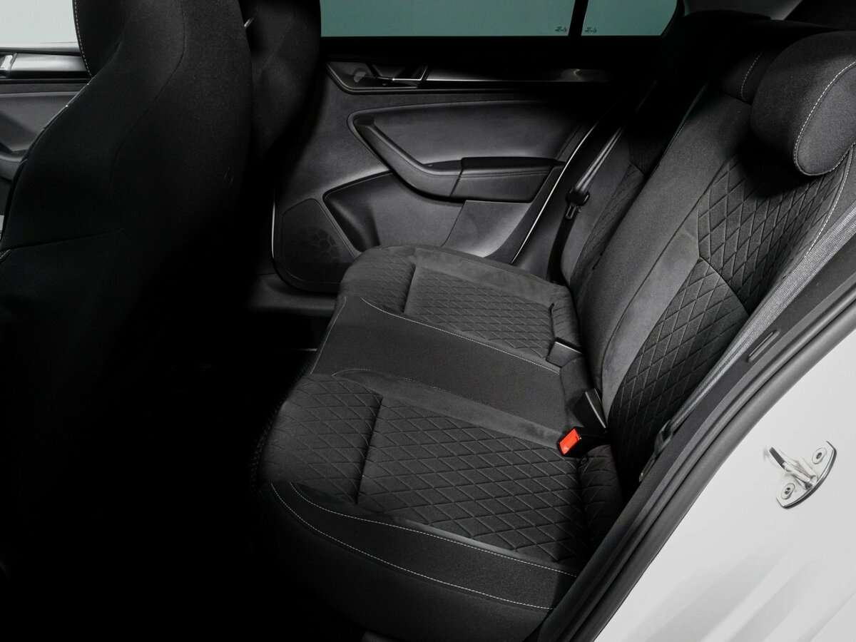 Skoda Rapid 2022 года с пробегом. Фото: #9