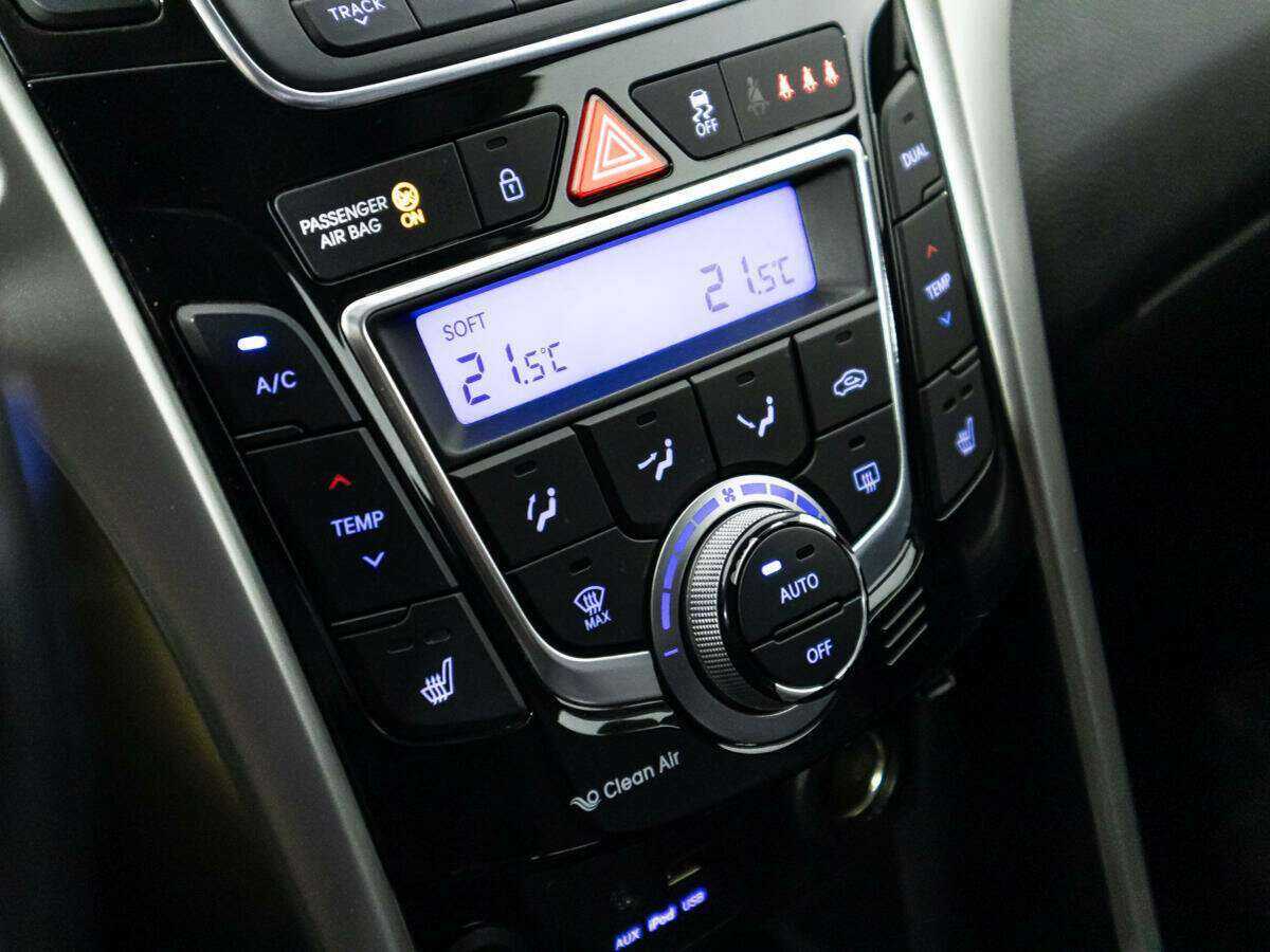 Hyundai i30 2013 года с пробегом. Фото: #14