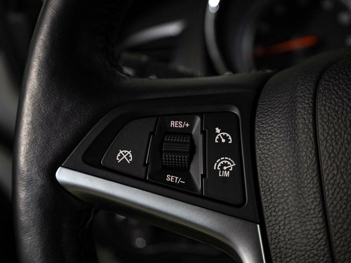 Opel Astra 2014 года с пробегом. Фото: #8