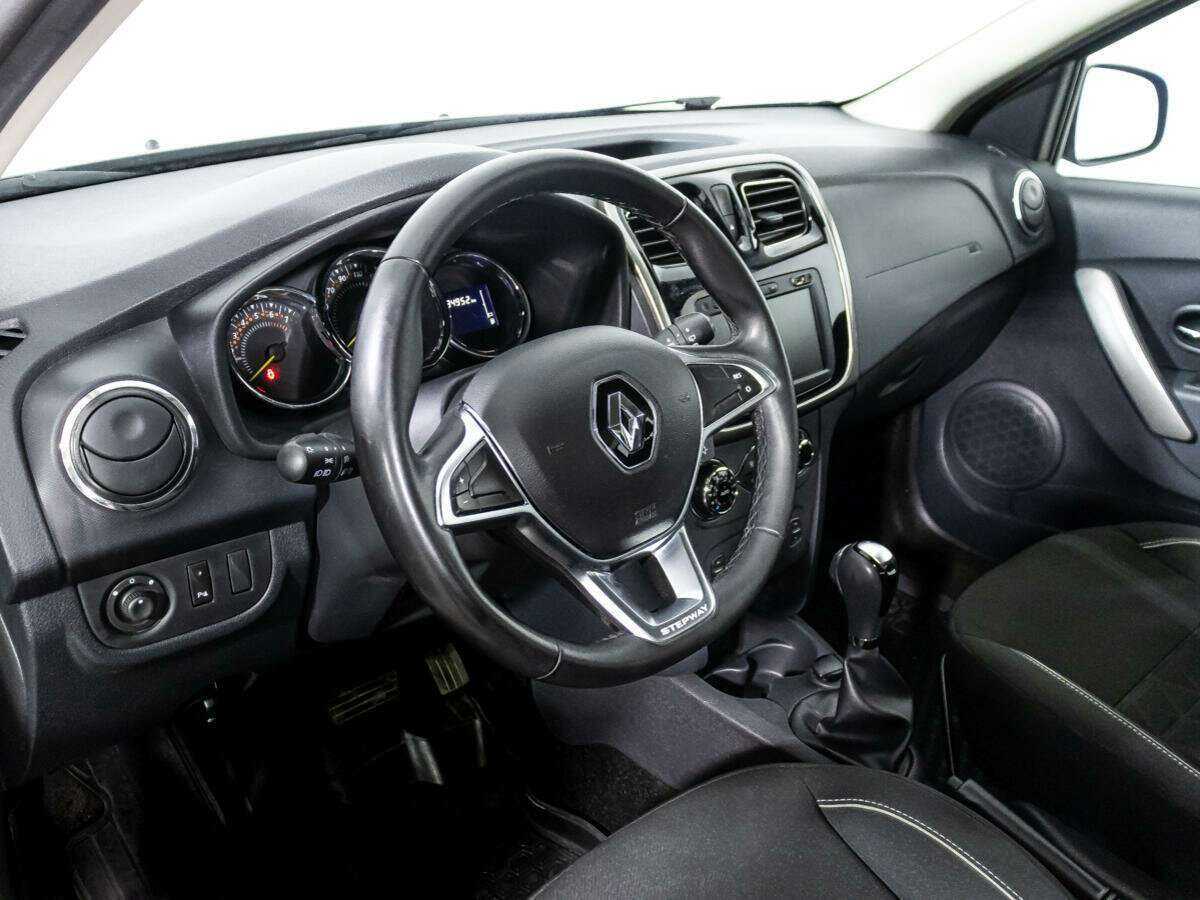 Renault Sandero 2018 года с пробегом. Фото: #10