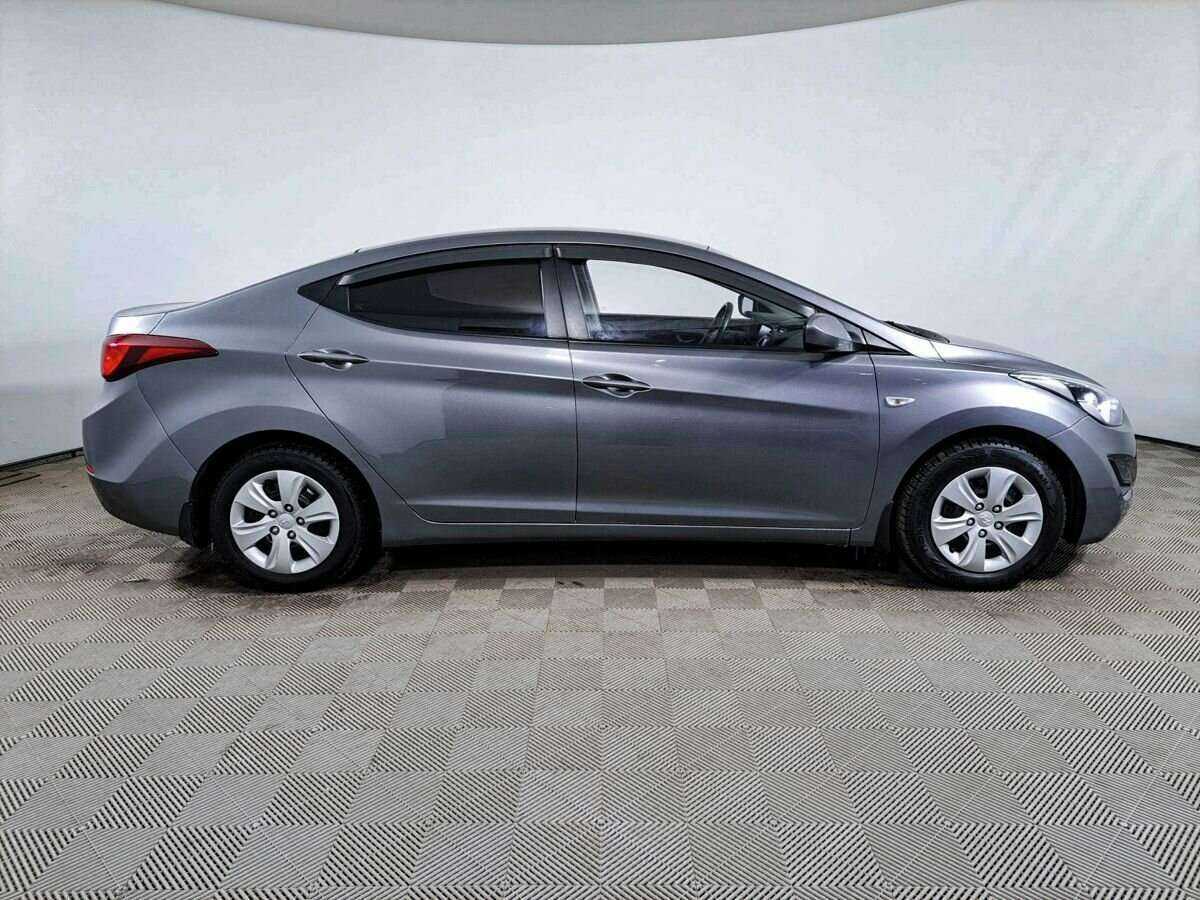 Hyundai Elantra 2015 года с пробегом. Фото: #3