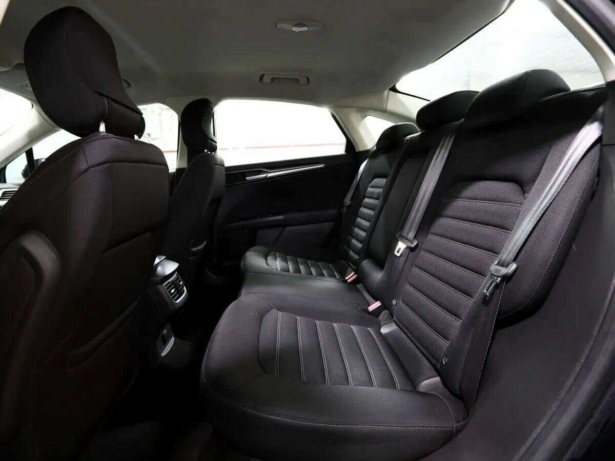 Ford Mondeo 2015 года с пробегом. Фото: #16