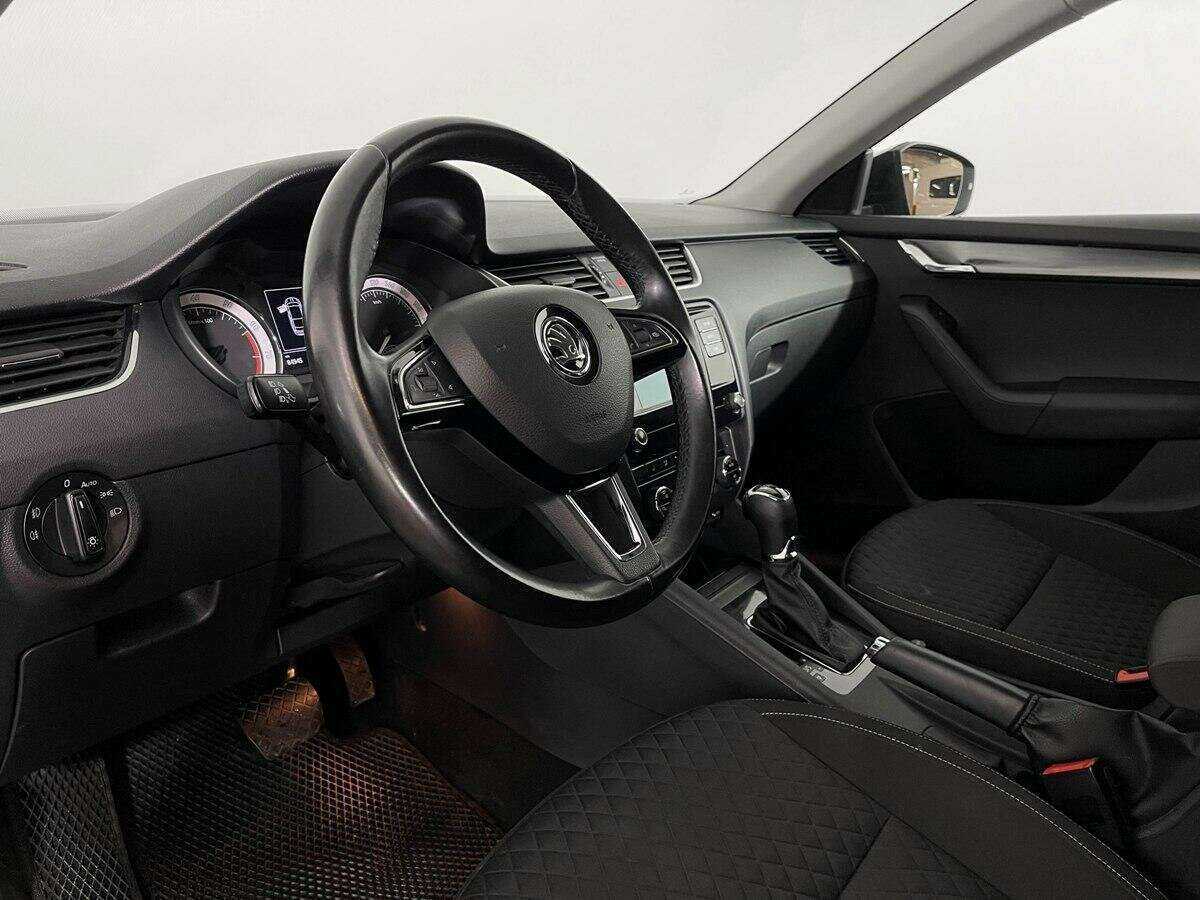 Skoda Octavia 2017 года с пробегом. Фото: #11