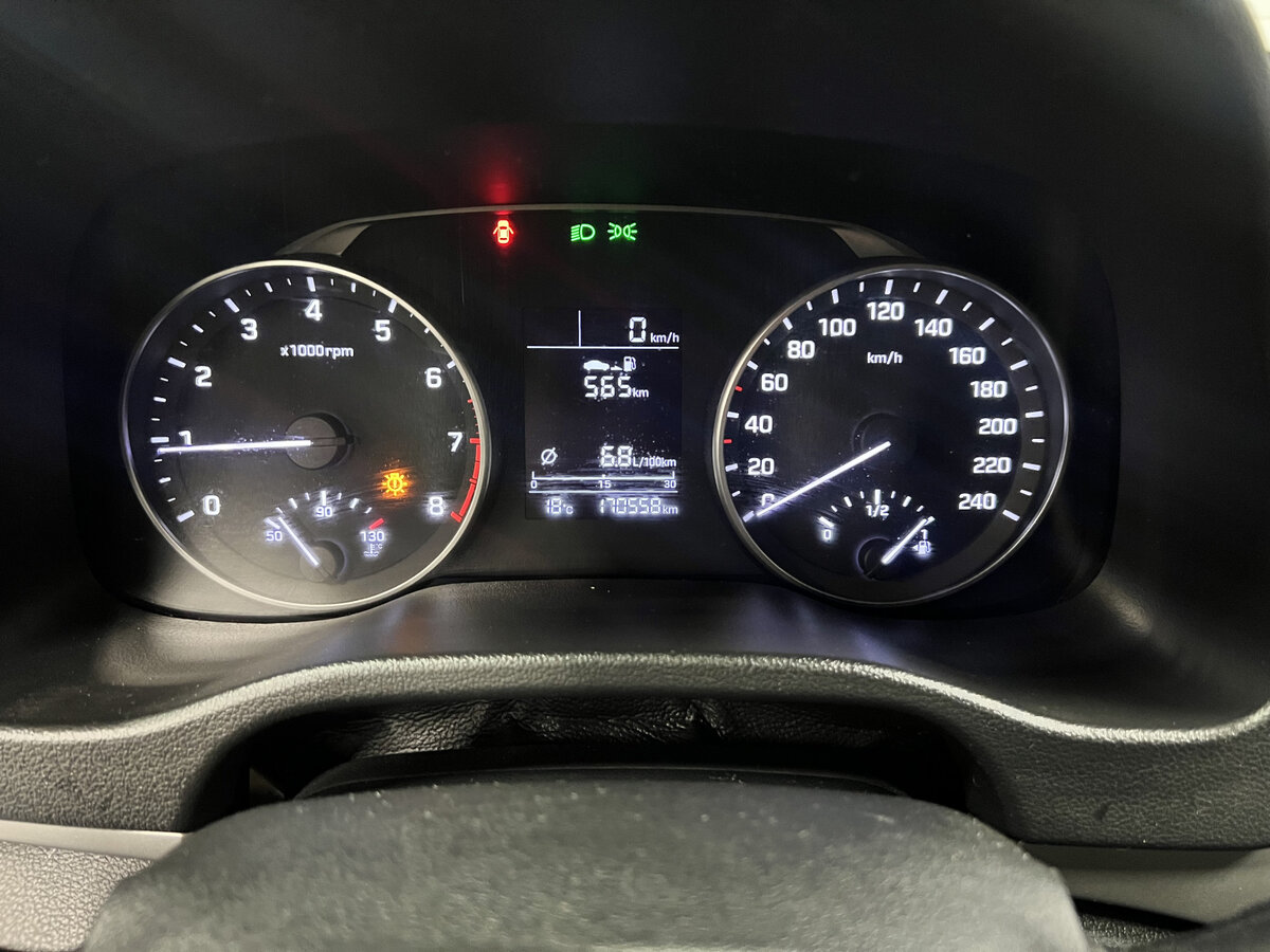 Hyundai Elantra 2016 года с пробегом. Фото: #12