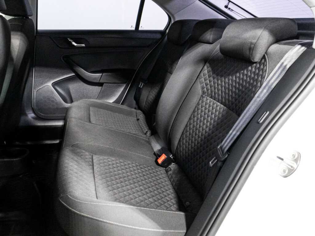 Skoda Rapid 2016 года с пробегом. Фото: #9