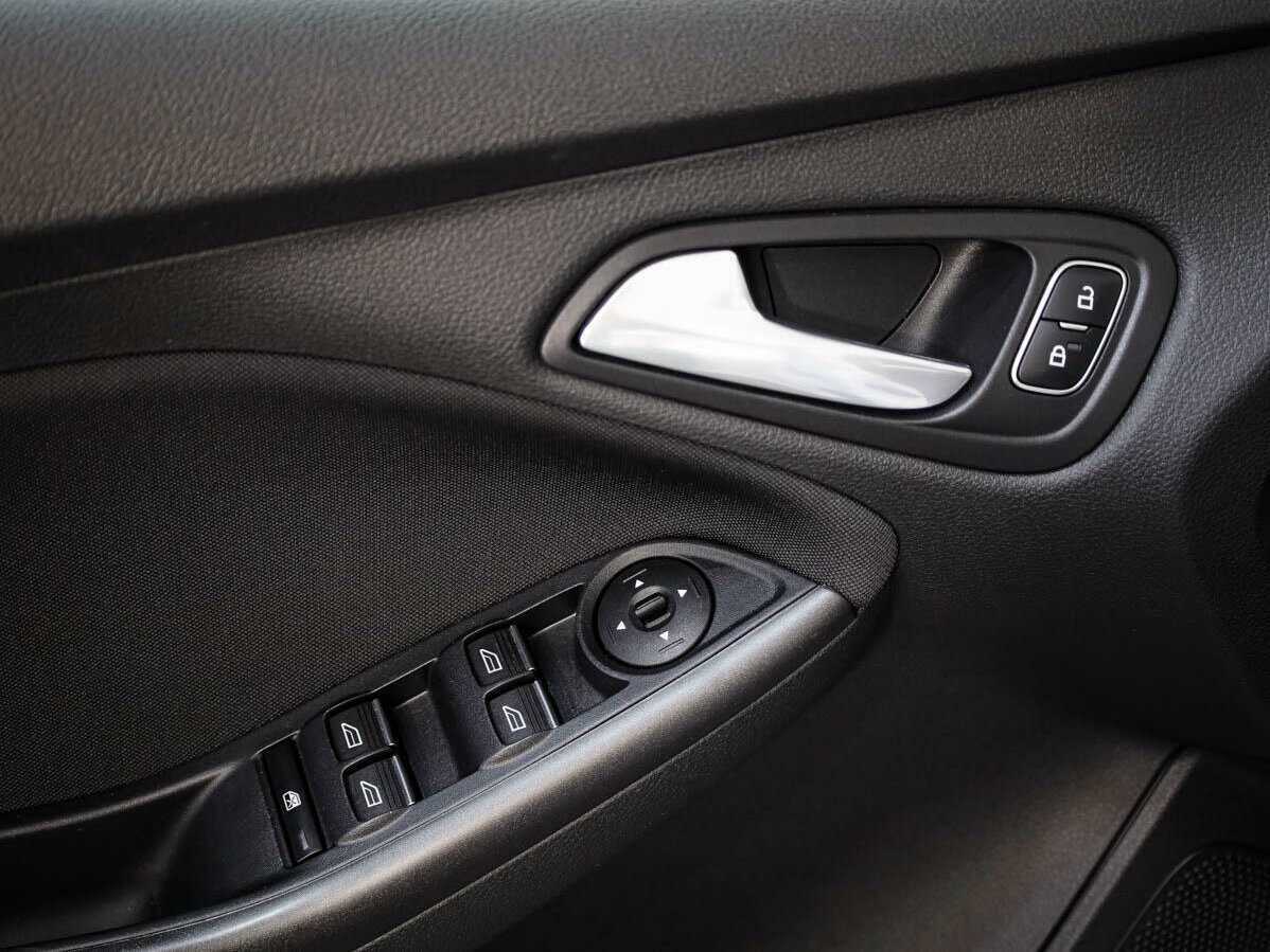 Ford Focus 2018 года с пробегом. Фото: #18