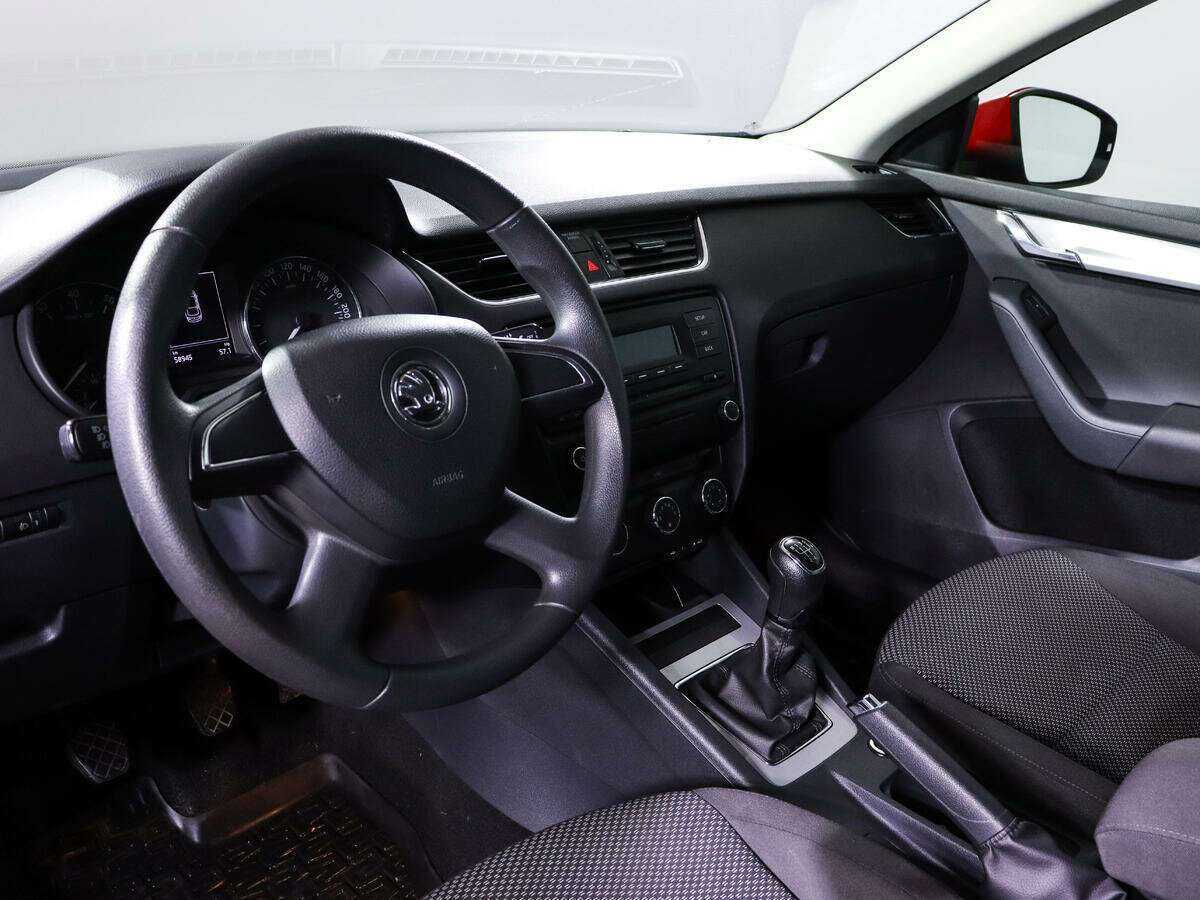 Skoda Octavia 2013 года с пробегом. Фото: #10